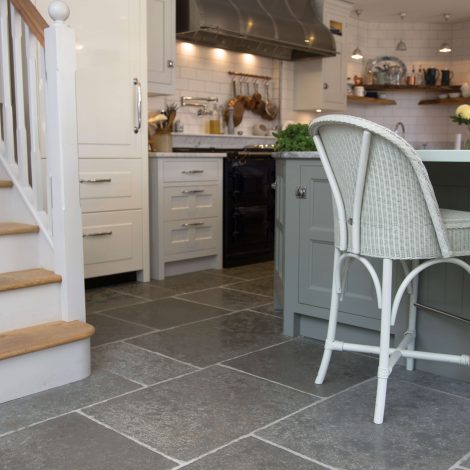 Ewhurst Limestone Tiles - Antiqued