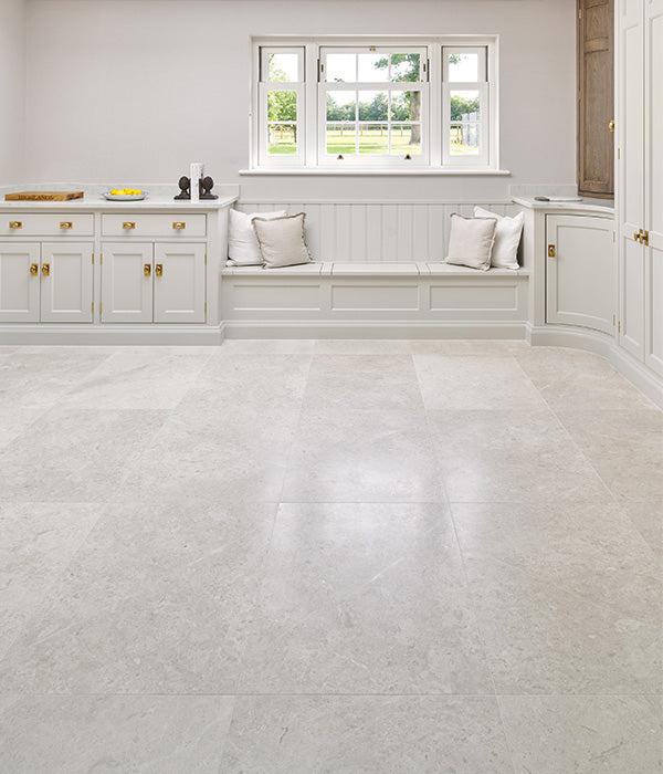 Abington Cream Limestone Tiles - Honed