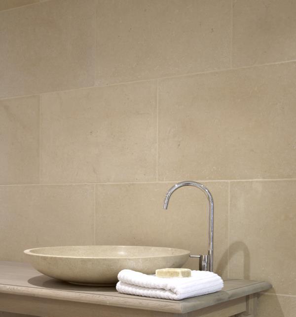 Arlington Beige Limestone Tiles - Tumbled