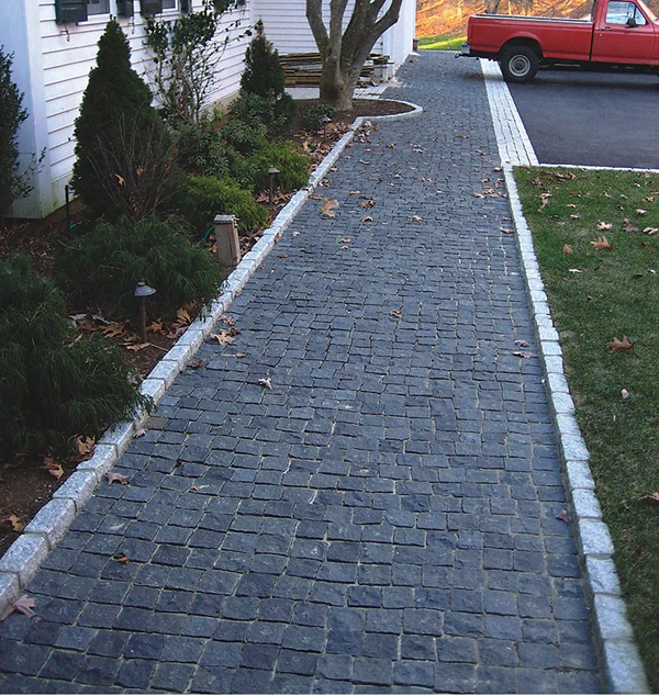 Black Granite Cobble Stones - Riven