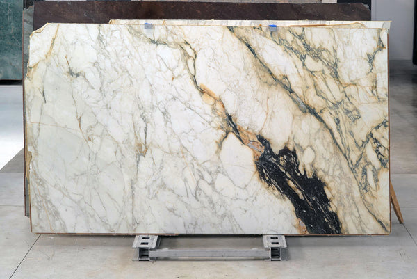 Calacatta Marble Slabs - FS76522685 - 2000 x 1700 x 20 mm