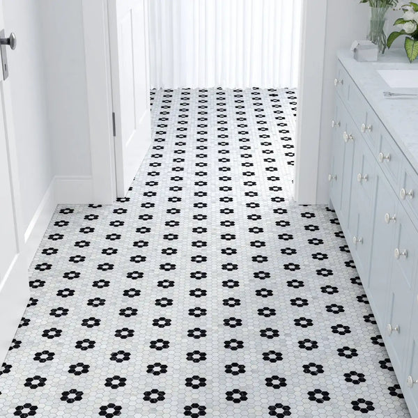 Carrara T - Port Laurent Marble Flower Mosaic - Honed