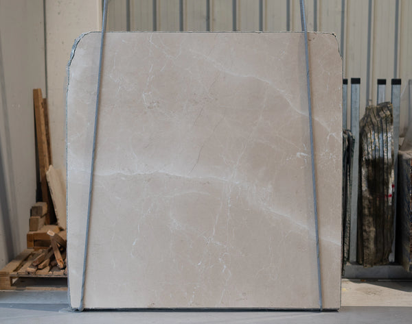 Crema Marfil Marble Slabs - FS20539775 - 1730 x 1720 x 30 mm