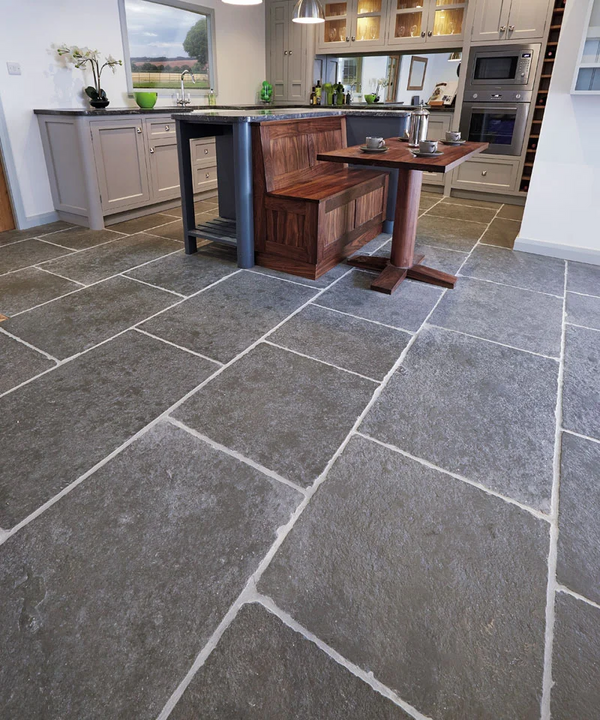 Pierre de Urbano Limestone Tiles - Tumbled