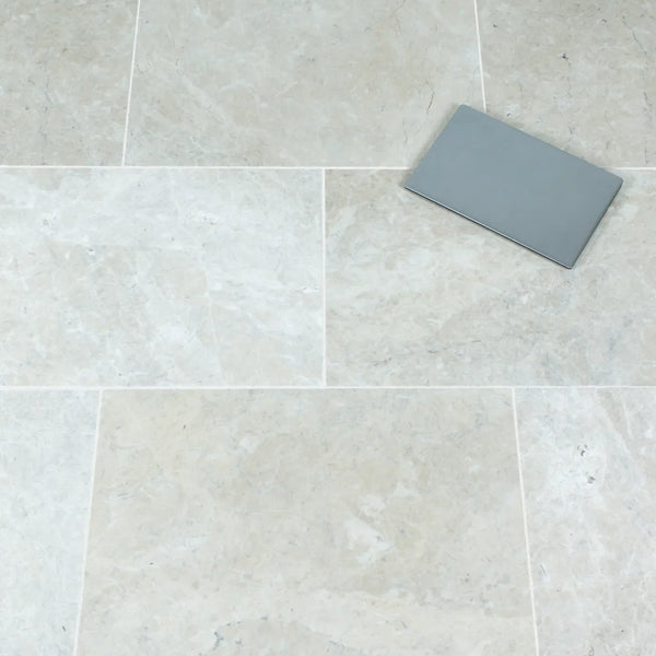 St. Moritz Marble Tiles - Tumbled