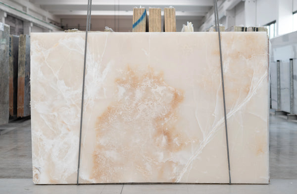 White Onyx Slabs - FS303700 - 1500 x 1000 x 20 mm