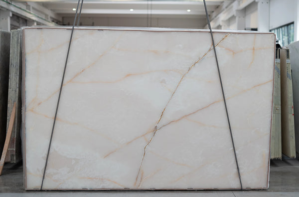 White Onyx Slabs - FS44204531 - 2500 x 1500 x 20 mm