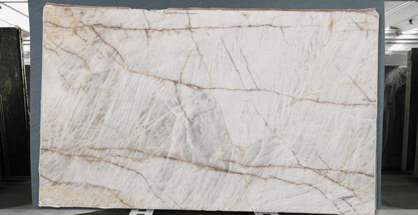 Cristallo Quartz Quartzite Slabs - FS14112255 - 3100 x 1850 x 20 mm