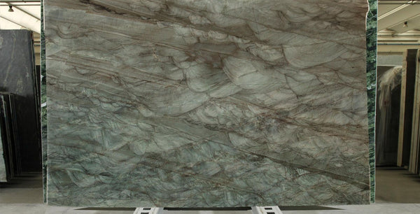 Emerald Quarzite Quartzite Slabs - FS96616128 - 2950 x 1950 x 20 mm