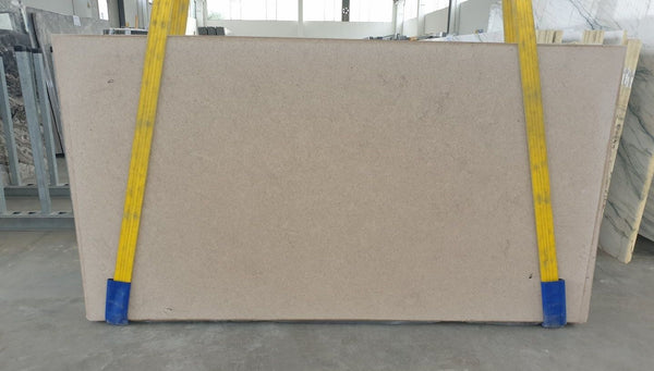 Gascogne Beige Limestone Slabs - FS68882273 - 2720 x 1260 x 20 mm