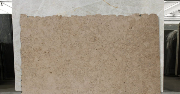 Jura Beige Marble Slabs - FS77757405 - 1500 x 1400 x 20 mm