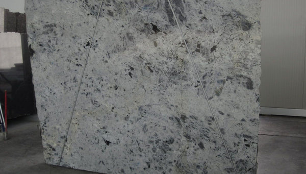 Labradorite White Granite Slabs - FS62642430 - 2720 x 1920 x 20 mm