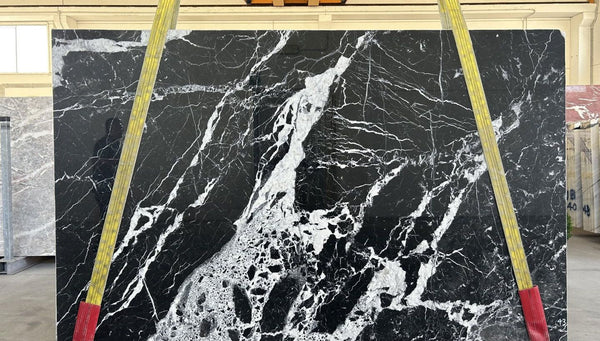 Nero Marquina Marble Slabs - FS92672969 - 2980 x 1850 x 20 mm