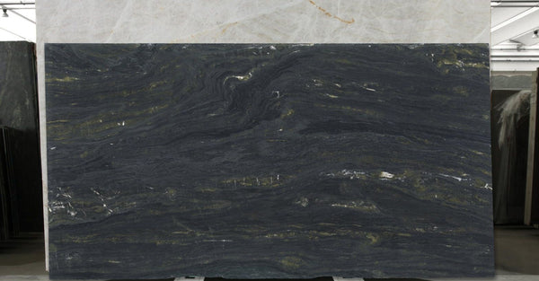 Pannonia Grun Granite Slabs - FS68735256 - 3280 x 1730 x 15 mm