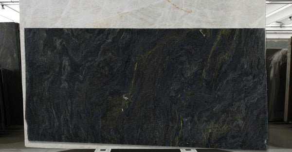 Pannonia Grun Granite Slabs - FS89409003 - 3280 x 1650 x 50 mm