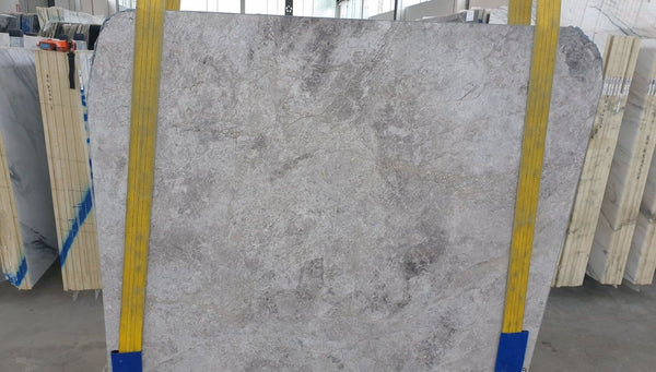 Tundra Grey Marble Slabs - FS94310987 - 1870 x 1530 x 20 mm