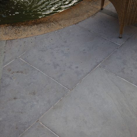 Ennismore Limestone Tiles - Antiqued